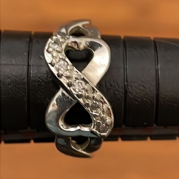 Sterling Silver Ring Size 7 Infinity Double Hearts Channel Set Clear Stones 925 - Picture 8 of 9